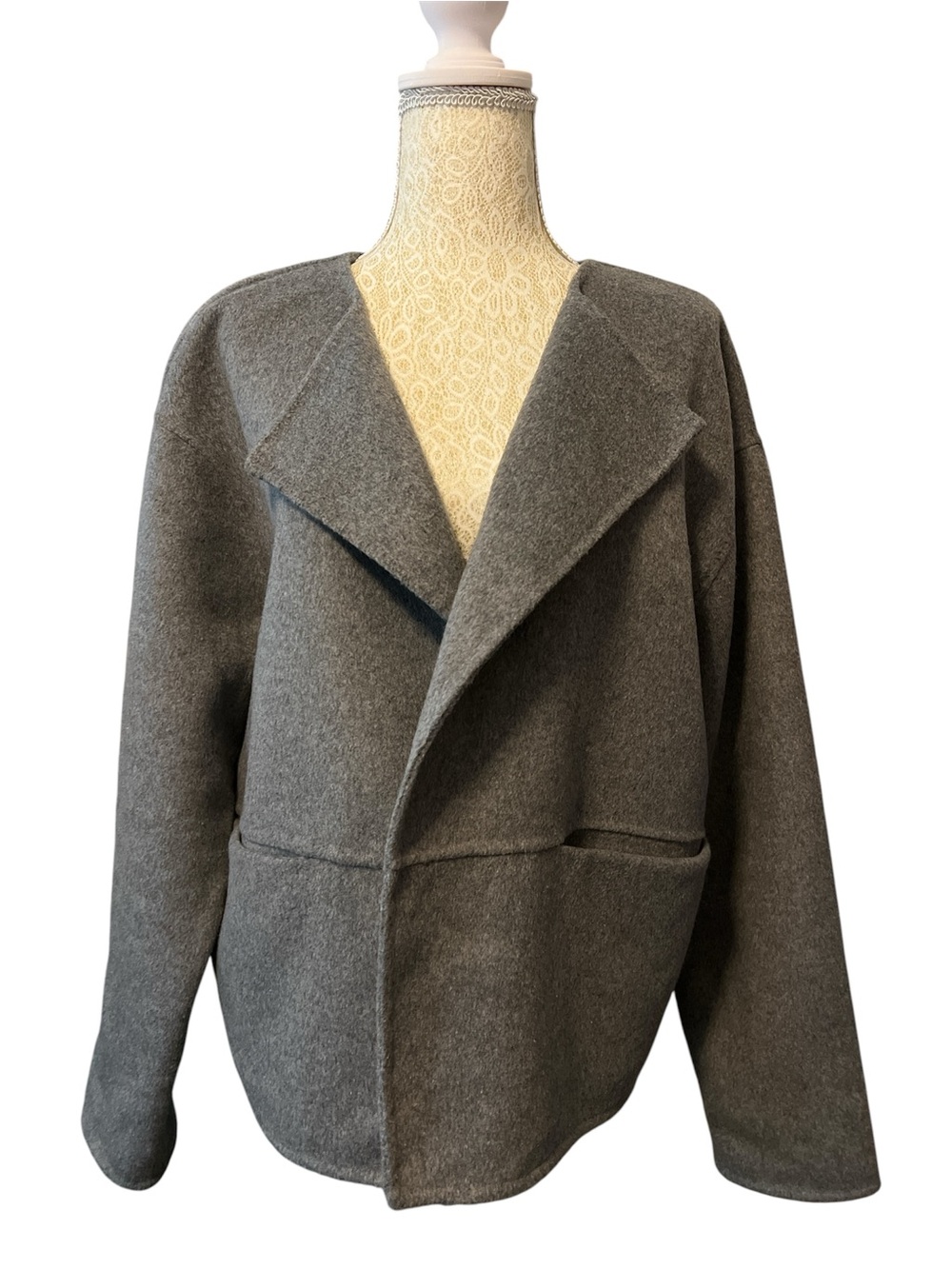 Liz Claiborne Gray Open-Front Pea Coat – Size L